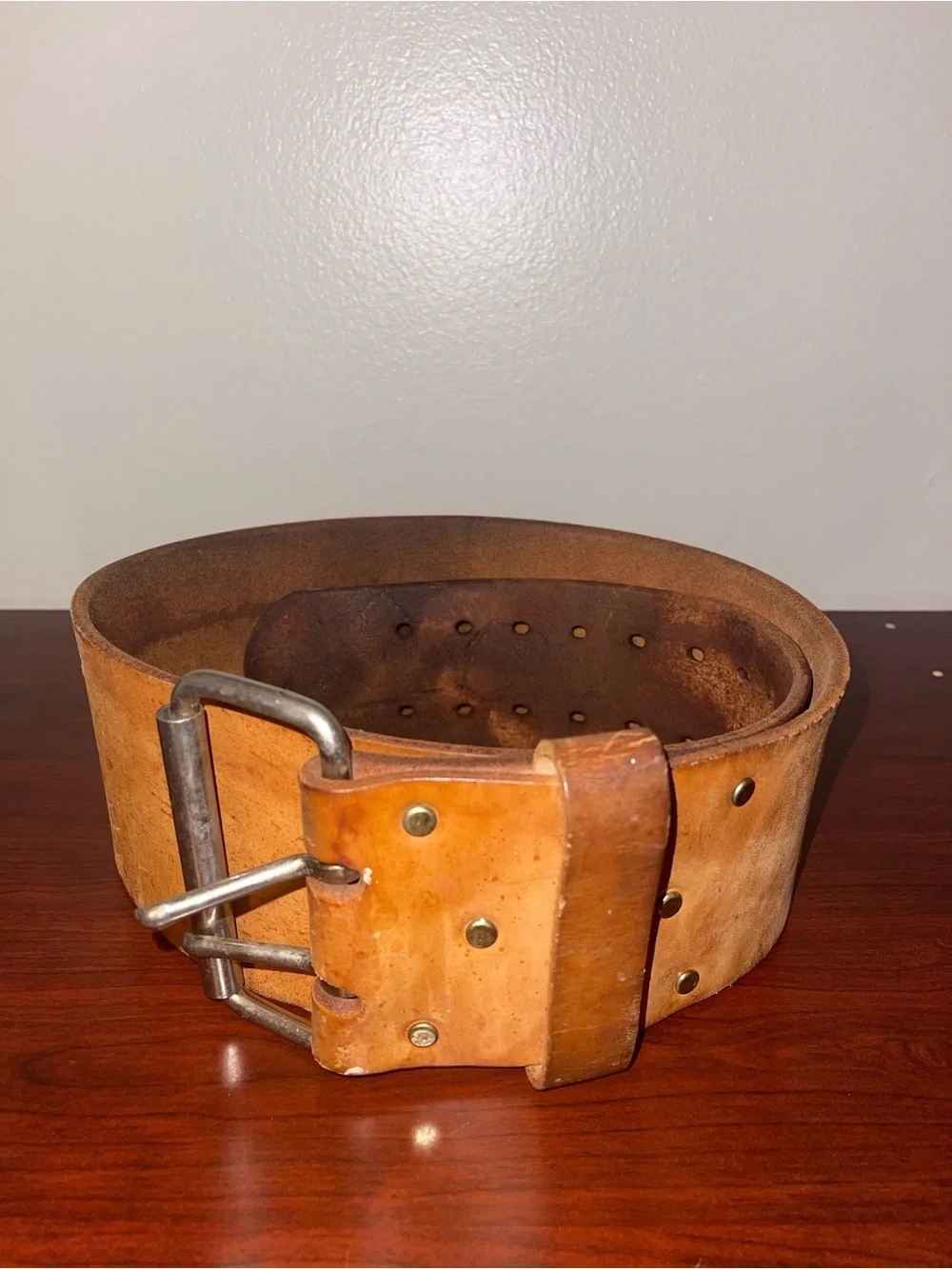 Large Tan Leather Tool Belt Pouch with Heavy-Duty Rivets - Picture 5 of 9